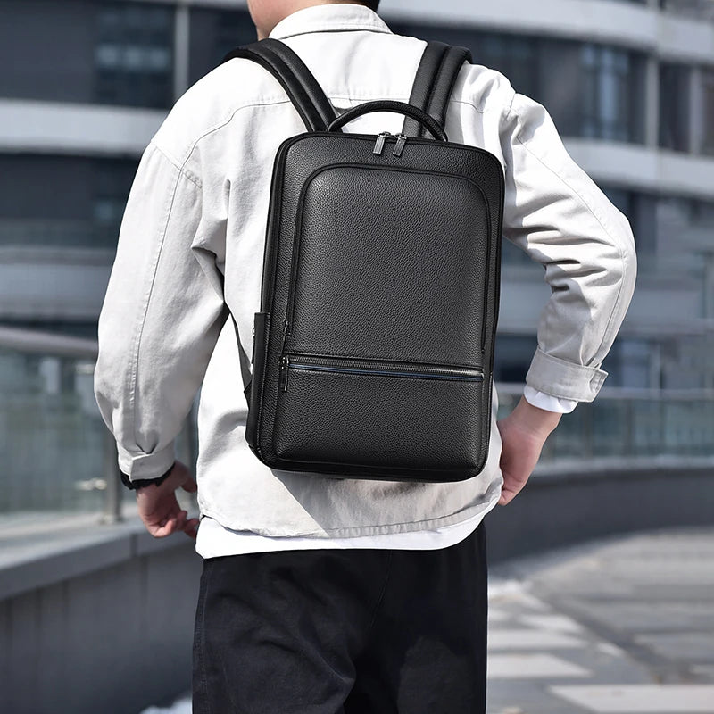 Zaino Uomo in Pelle con Porta USB – Elegante e Funzionale per Ufficio, Viaggi e Laptop