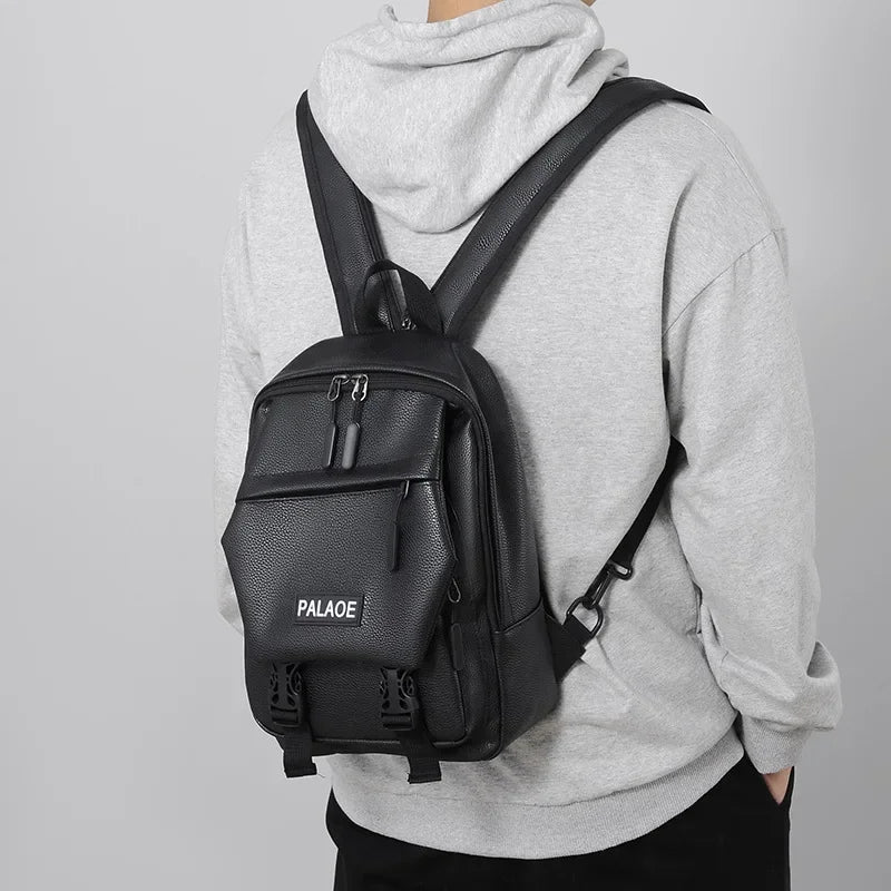 Mini zaino uomo multifunzionale – piccolo, alla moda, con porta USB per scuola e viaggio 2025